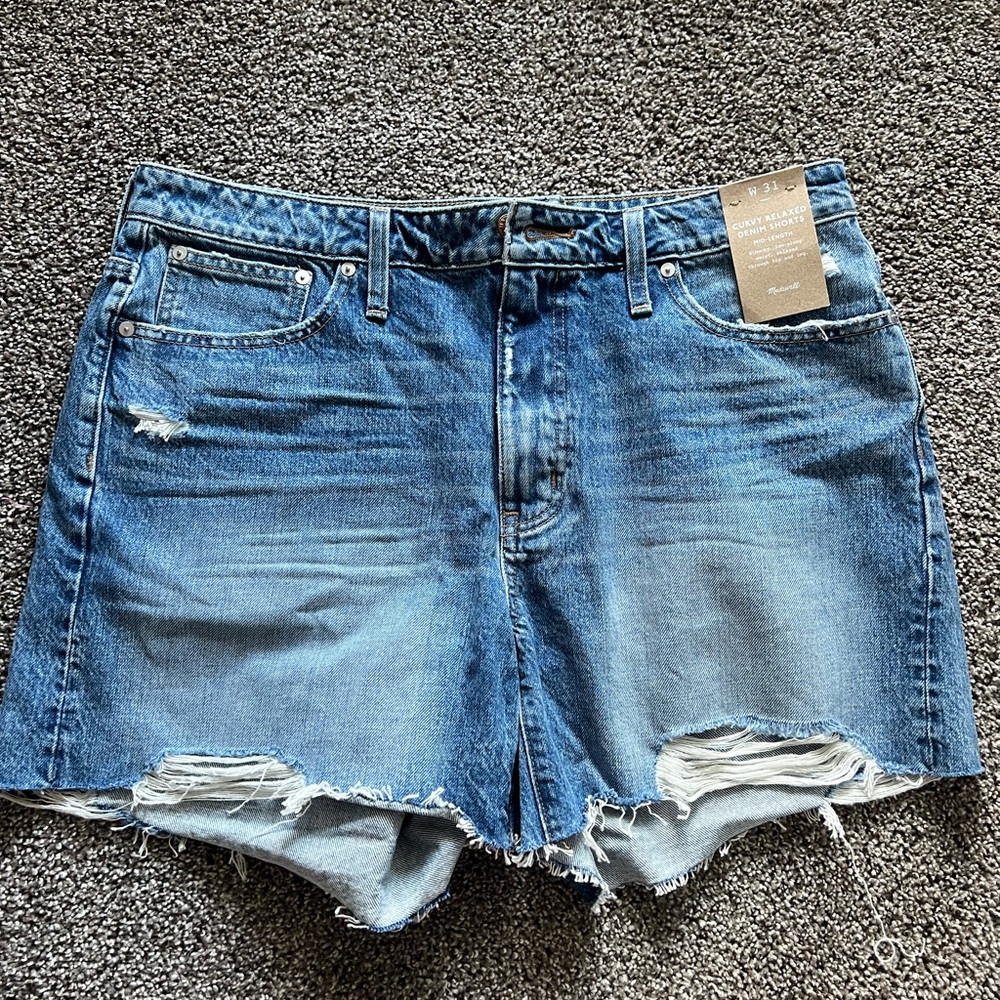 Madewell Curvy Relaxed Mid-Length Denim Shorts